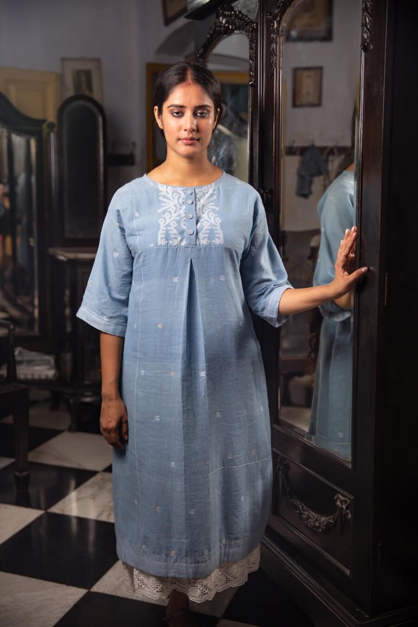 Lata Single Slit Kurta