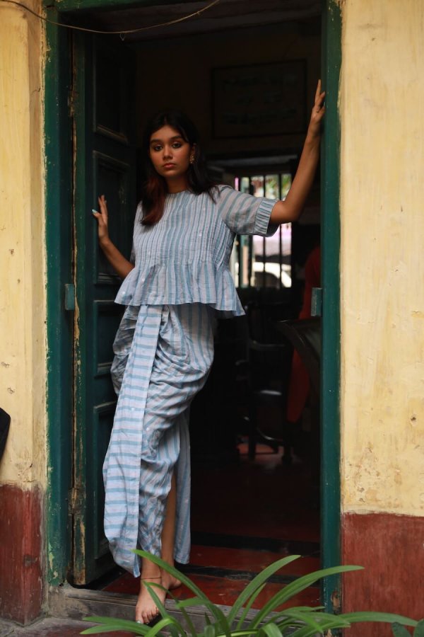 Pleat-tucks - Light Blue Polka