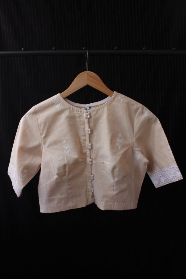 BLOUSE- WHITE ON WHITE