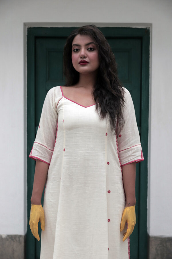 ALTA NAKSHA LONG SLIT