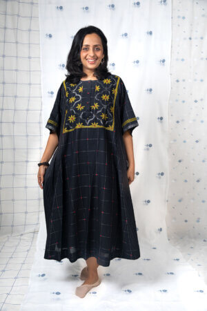 LOOSE DRESS -BLACK PANJABI